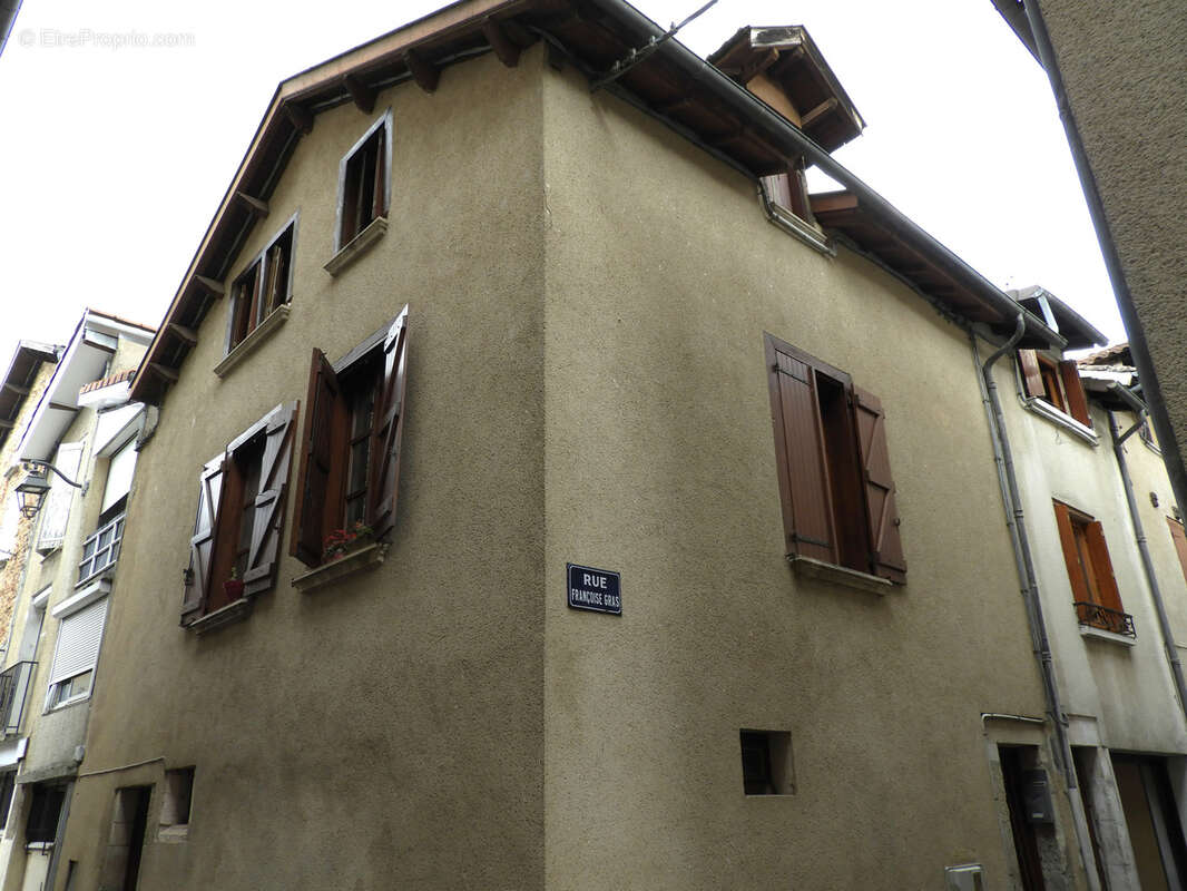 Maison à VILLEFRANCHE-DE-ROUERGUE