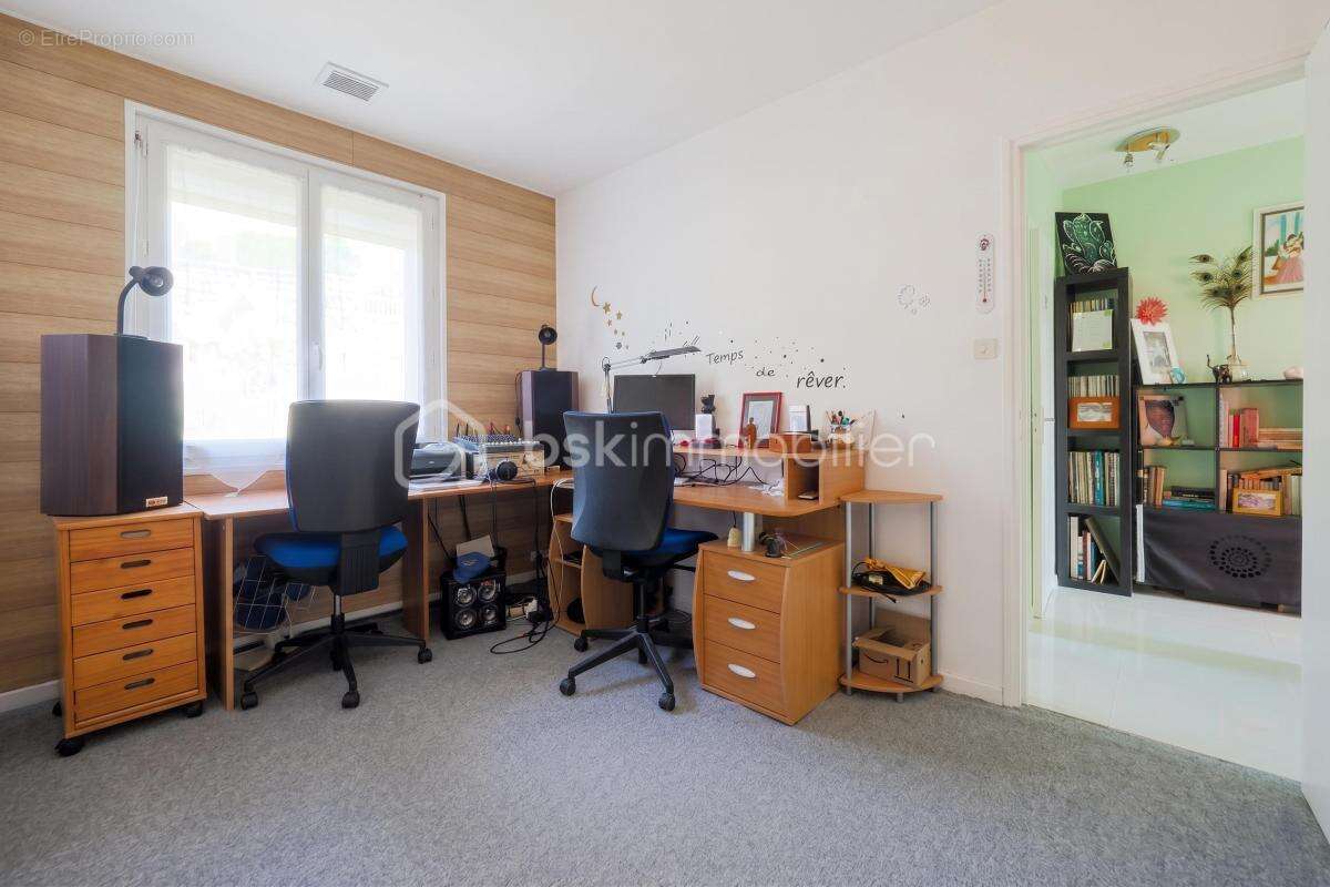 Maison plain-pied 134 m² – Piscine – Terrain 1 300 m² – Sud Ardèche (Laurac) - photo 14