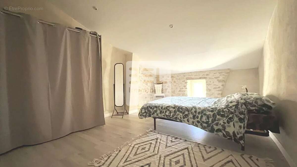 Maison à GOUDARGUES