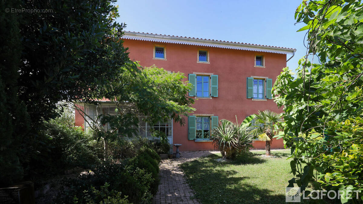 Maison à BOEN