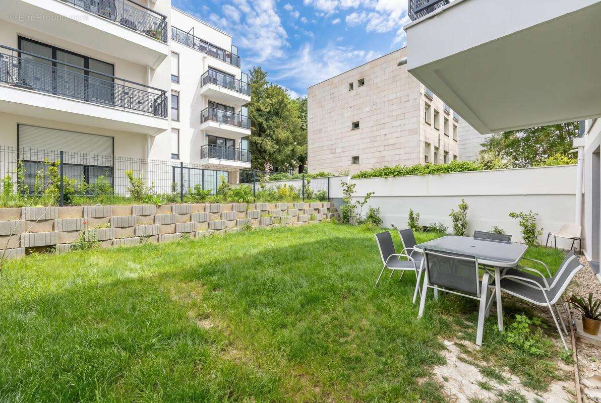 Appartement à EPINAY-SUR-ORGE