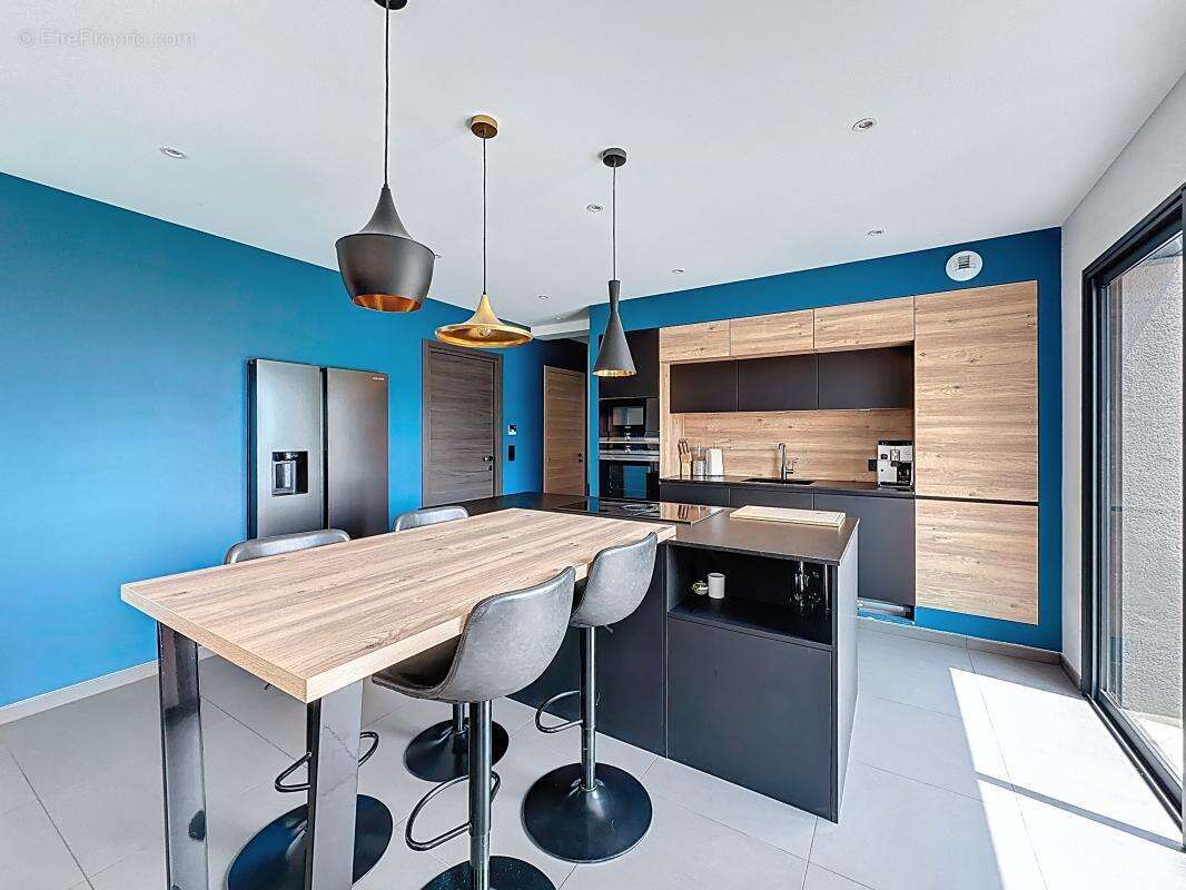 Maison à SAINTE-CATHERINE