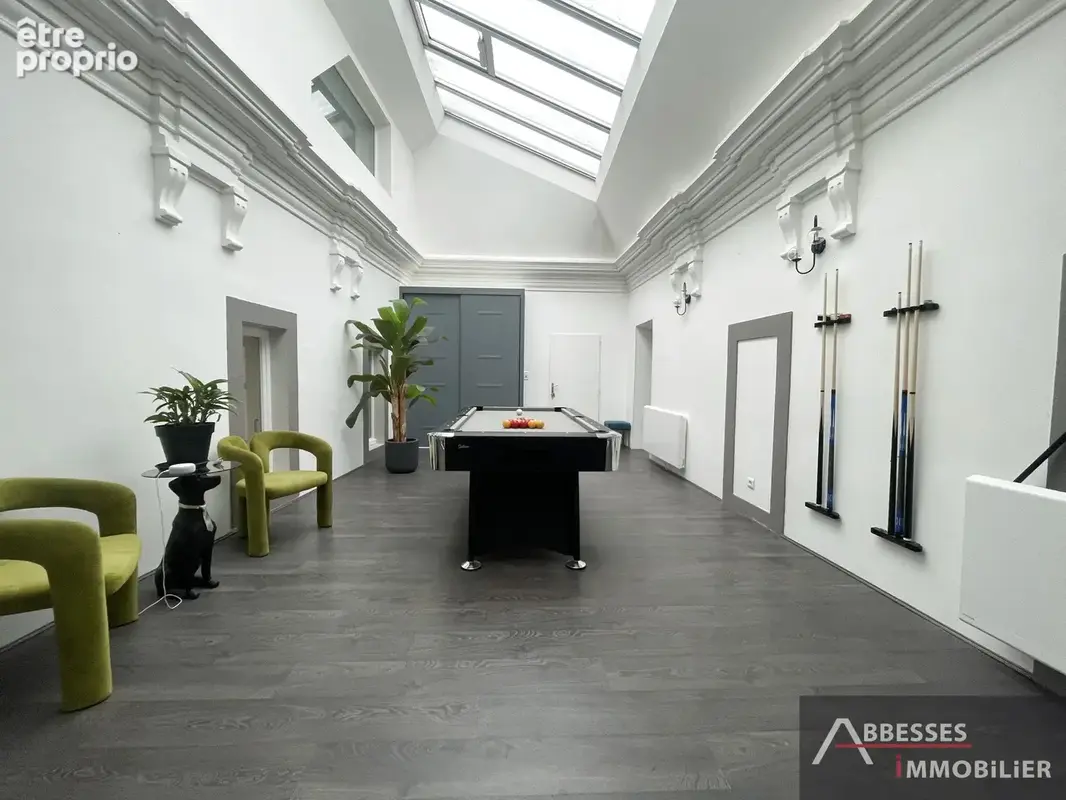 EN EXCLUSIVITÉ - CENTRE VILLE : Au 2ème et dernier étage : Superbe appartement esprit loft de type F5 - photo 6