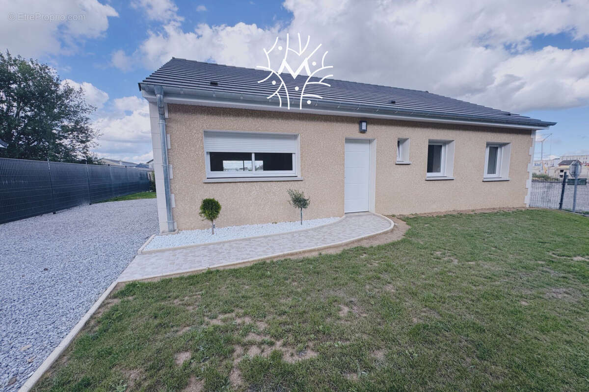 Maison à CHARLEVILLE-MEZIERES