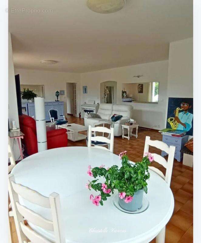 Maison à ESTANCARBON