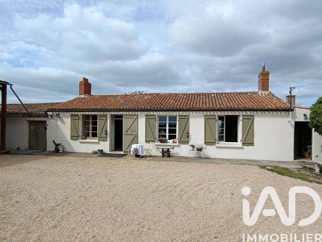 Photo 1 - Maison à BOUIN