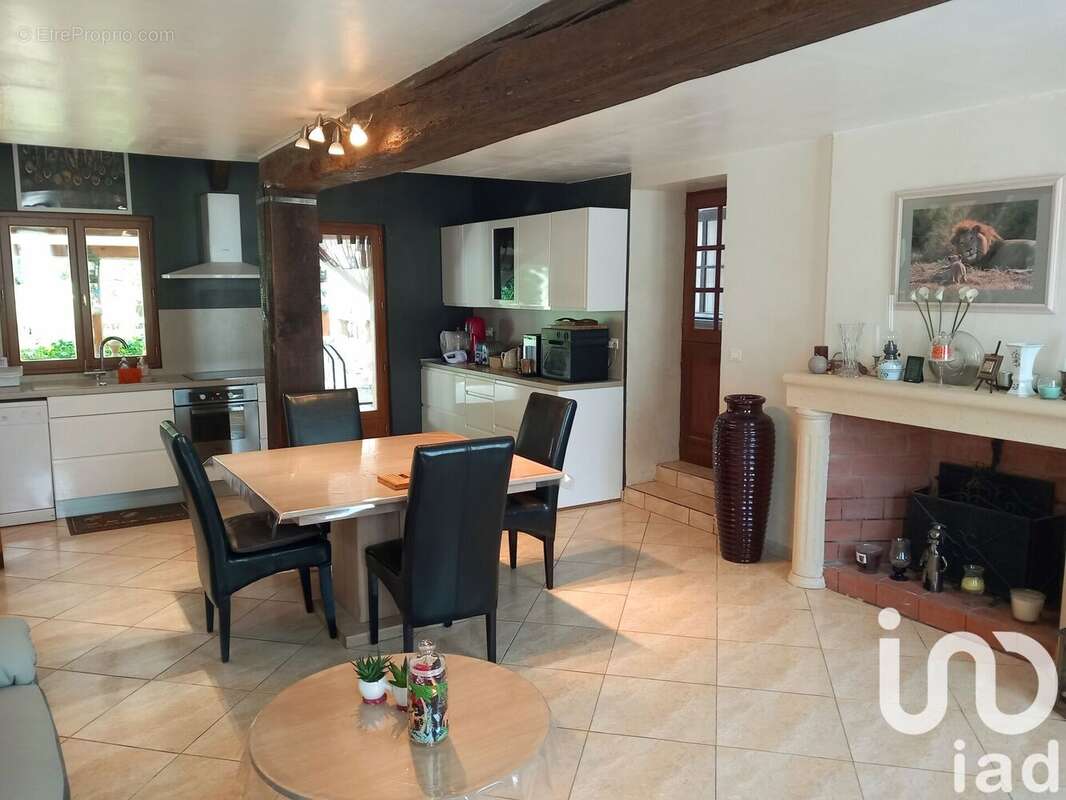 Photo 4 - Maison à BEAUMONT-LES-AUTELS