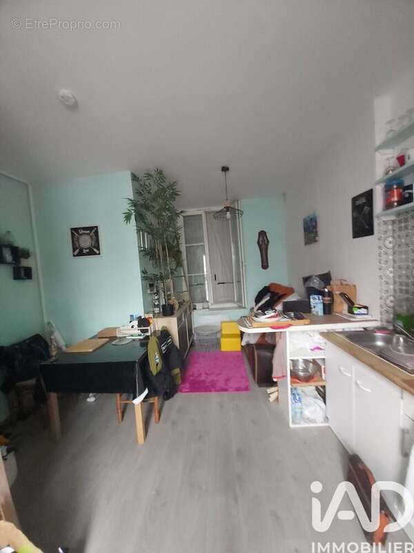 Appartement 28 m² à Sens  - photo 2