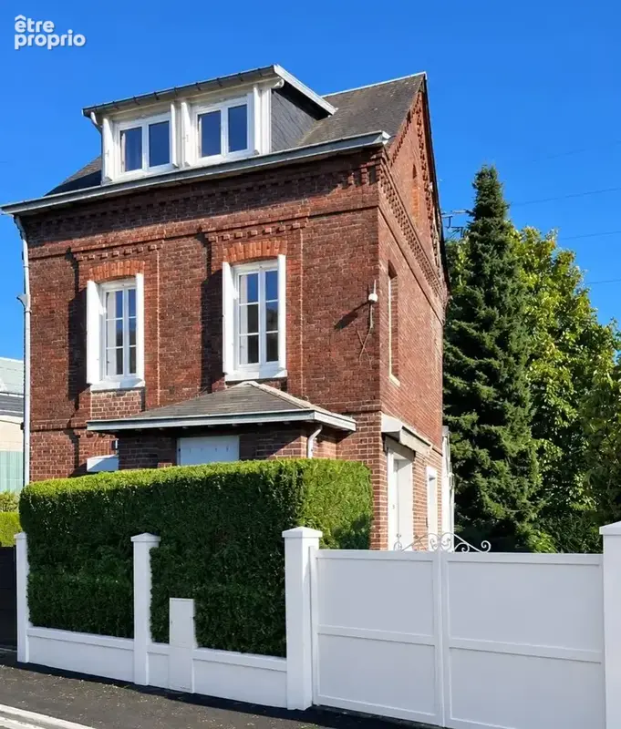 Photo Maison à Deville-Les-Rouen au prix de 272 000€