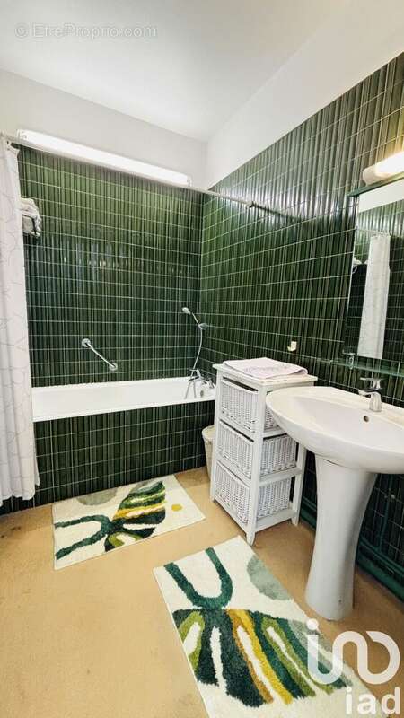 Photo 7 - Appartement à LA ROCHELLE