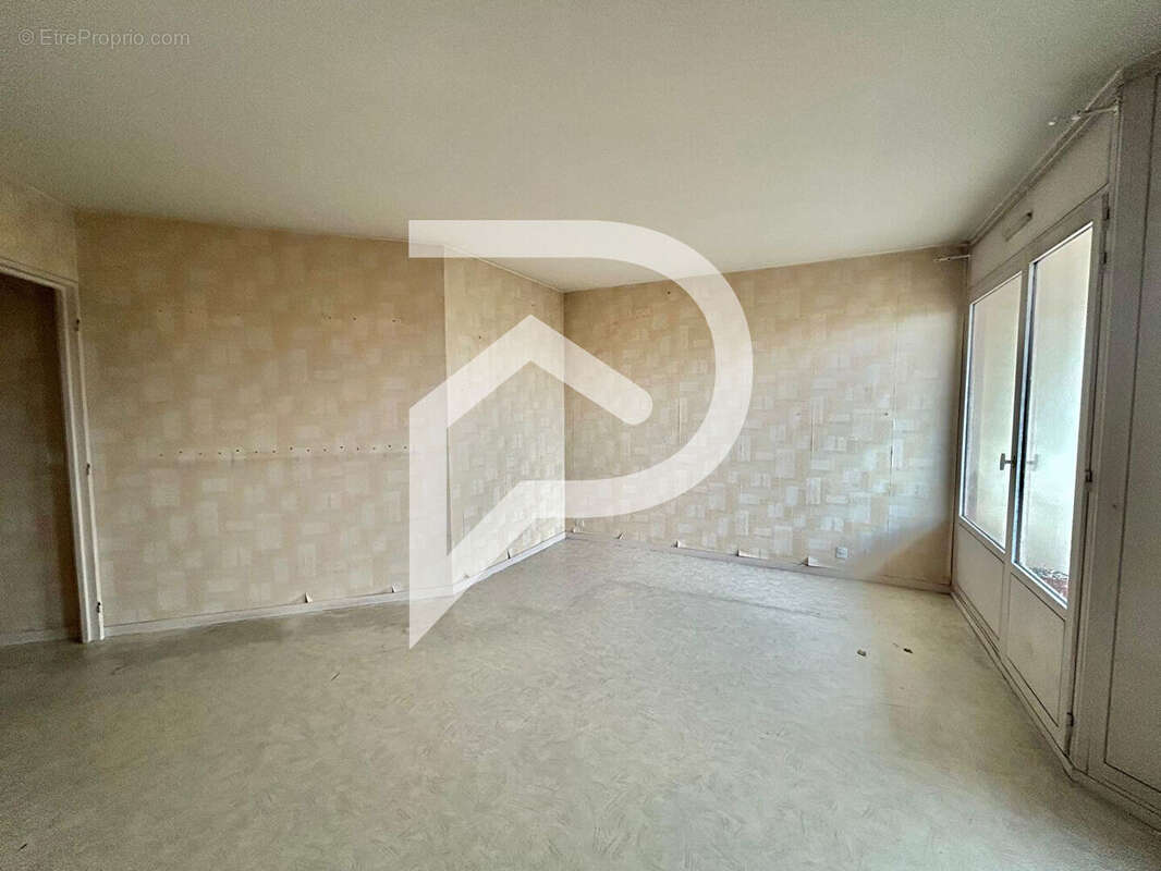 Appartement à ERAGNY