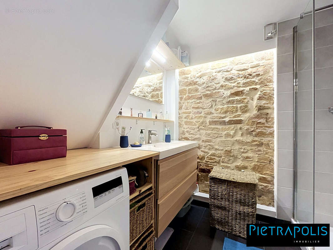 Appartement à LYON-4E