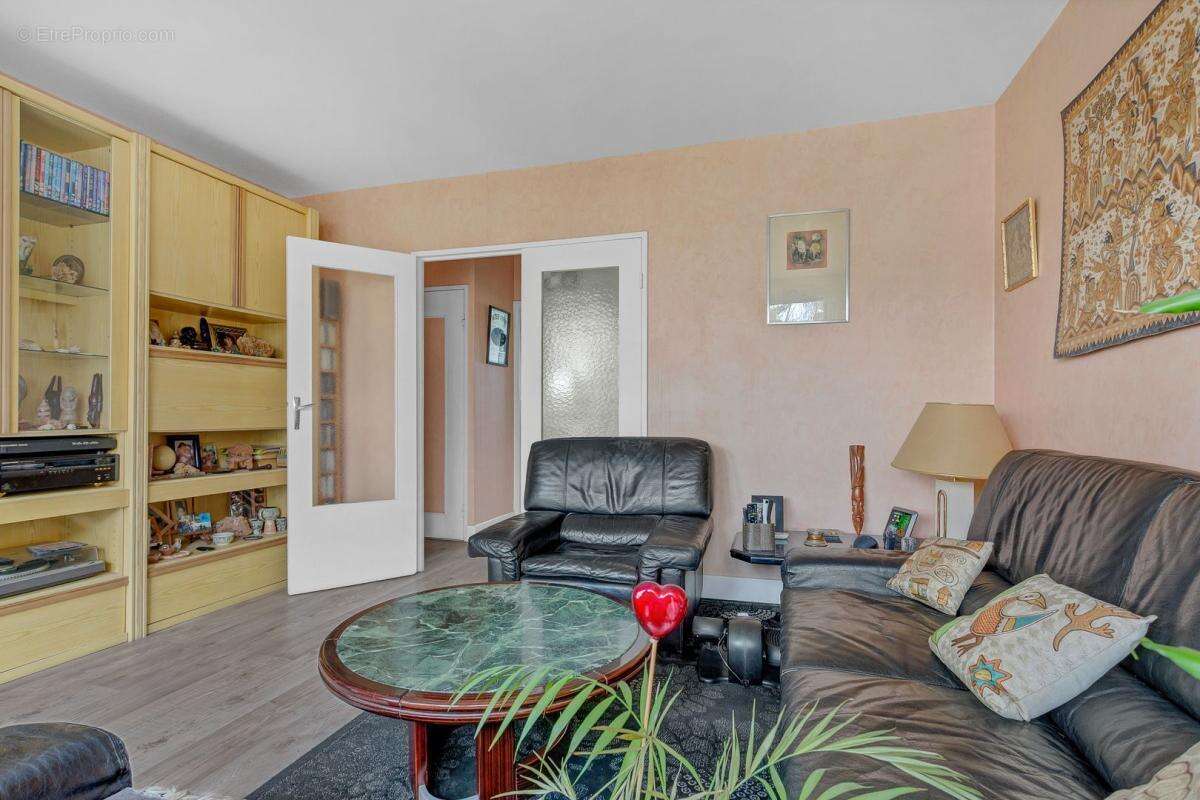 Appartement à YERRES
