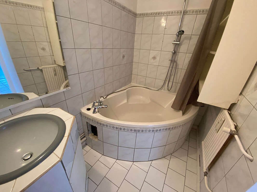 Appartement à SAINT-LOUP-SUR-SEMOUSE