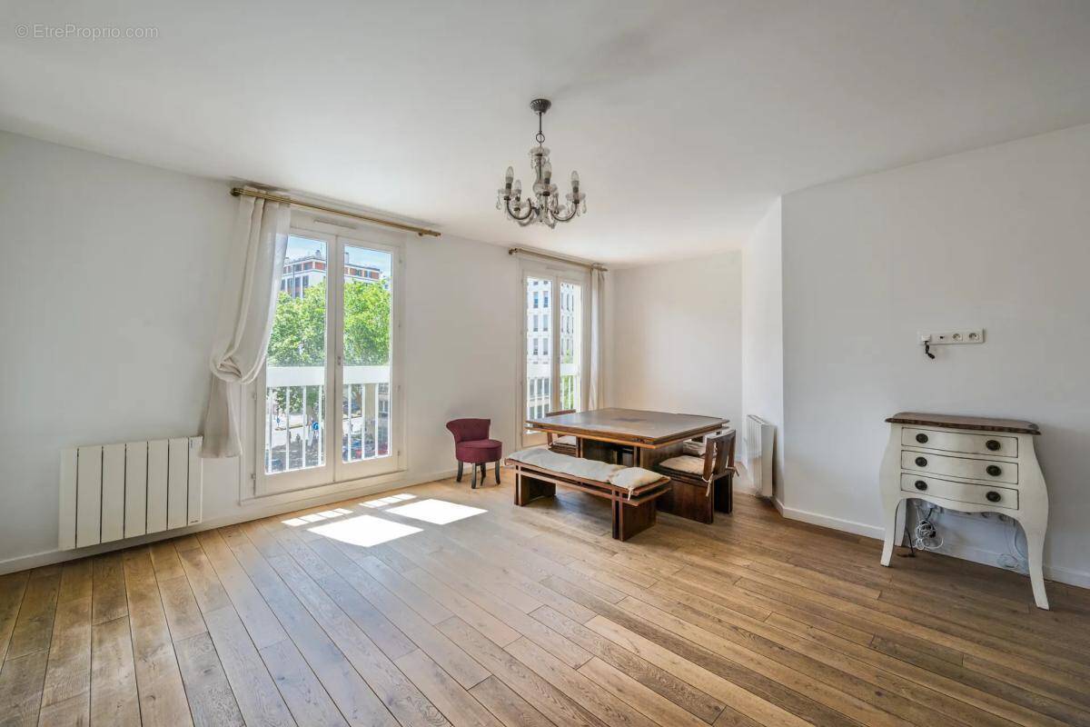 Appartement à SEVRES