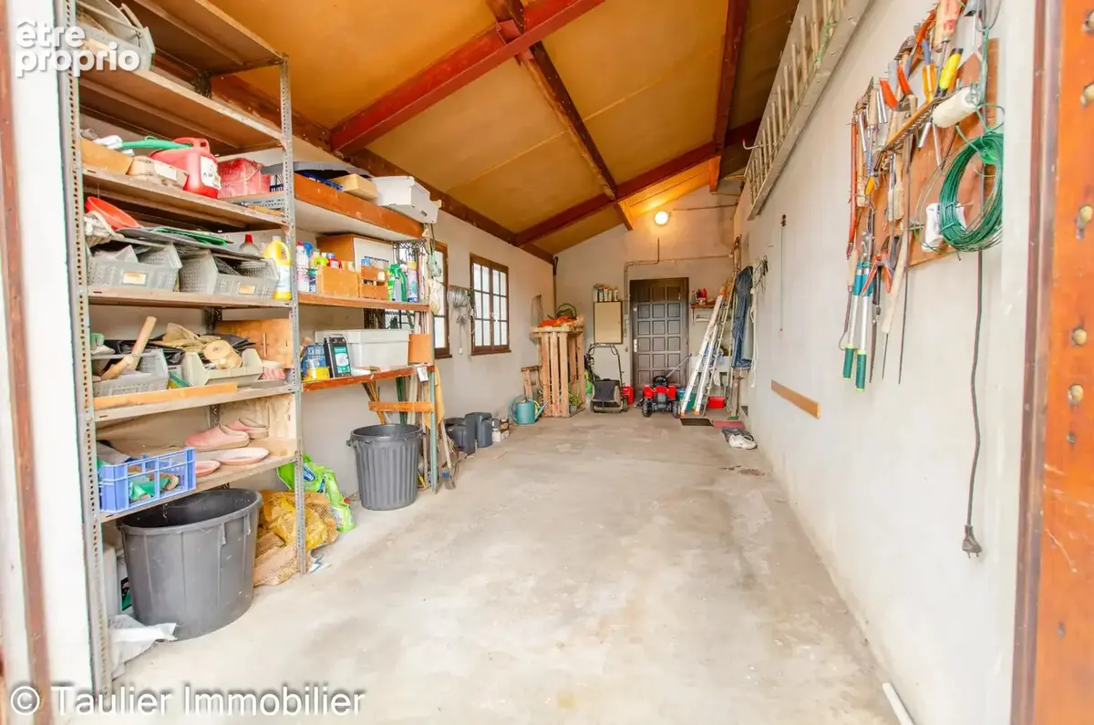 ST VÉRAND - Élégante maison familiale 6 chambres - photo 26