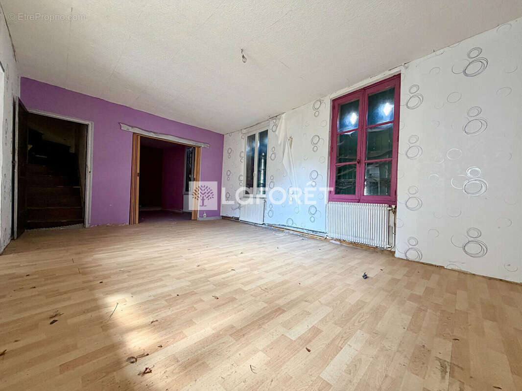 Maison Bury 9 pièce(s) 150 m2 - photo 7