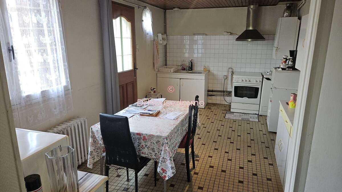 Maison 76 m² à Floirac  - photo 2