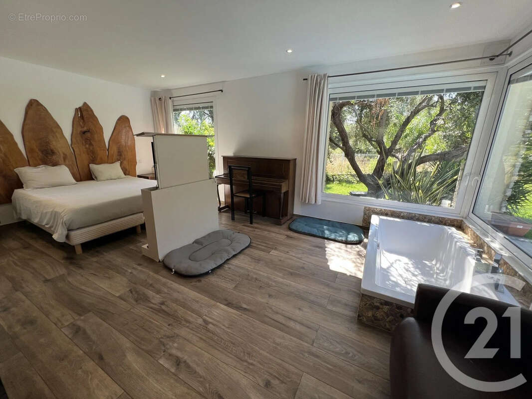 Maison 212 m² à Lucciana  - photo 15