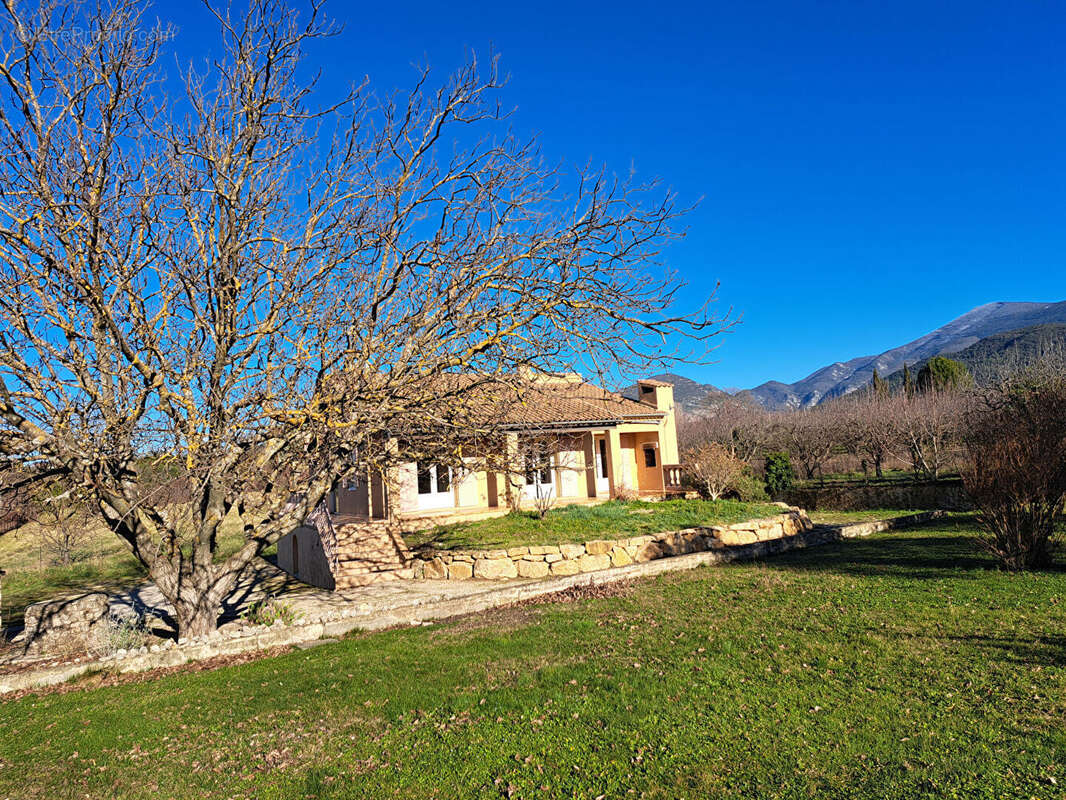 Maison à MALAUCENE