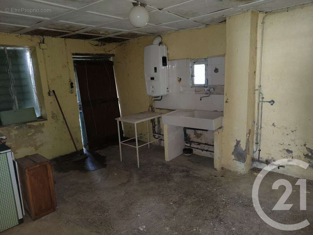 Maison à SAINT-BOUIZE