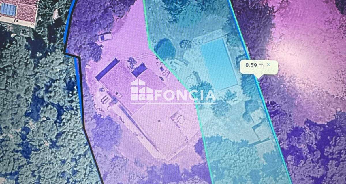 Terrain à SAINT-VINCENT-DE-BARBEYRARGUES