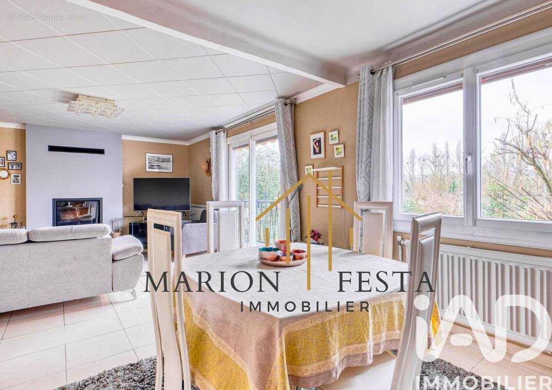 Photo 1 - Maison à NEUILLY-SUR-MARNE
