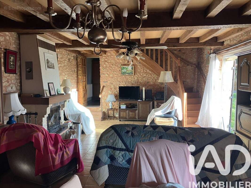 Maison 148 m² à Coux-Et-Bigaroque  - photo 4