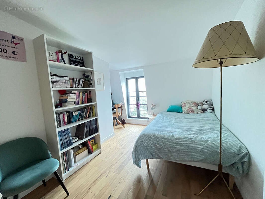 Appartement à SURESNES