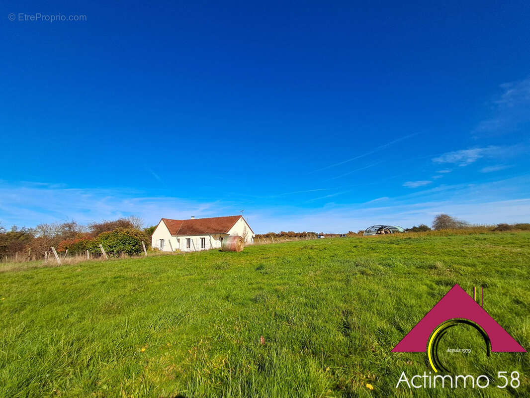Maison à CHANTENAY-SAINT-IMBERT