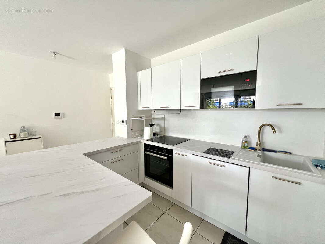 Appartement à LA VALETTE-DU-VAR