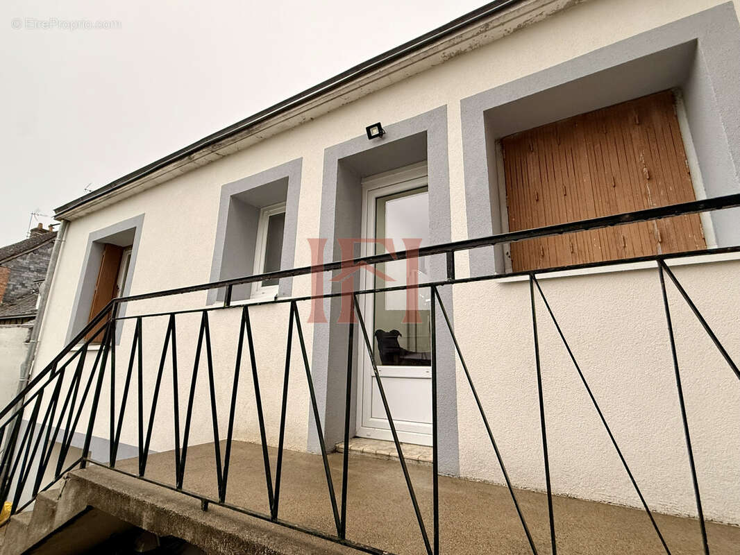 Maison à CLOYES-SUR-LE-LOIR