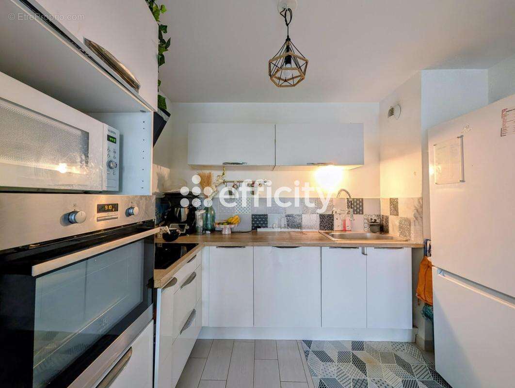 Appartement à ENGHIEN-LES-BAINS