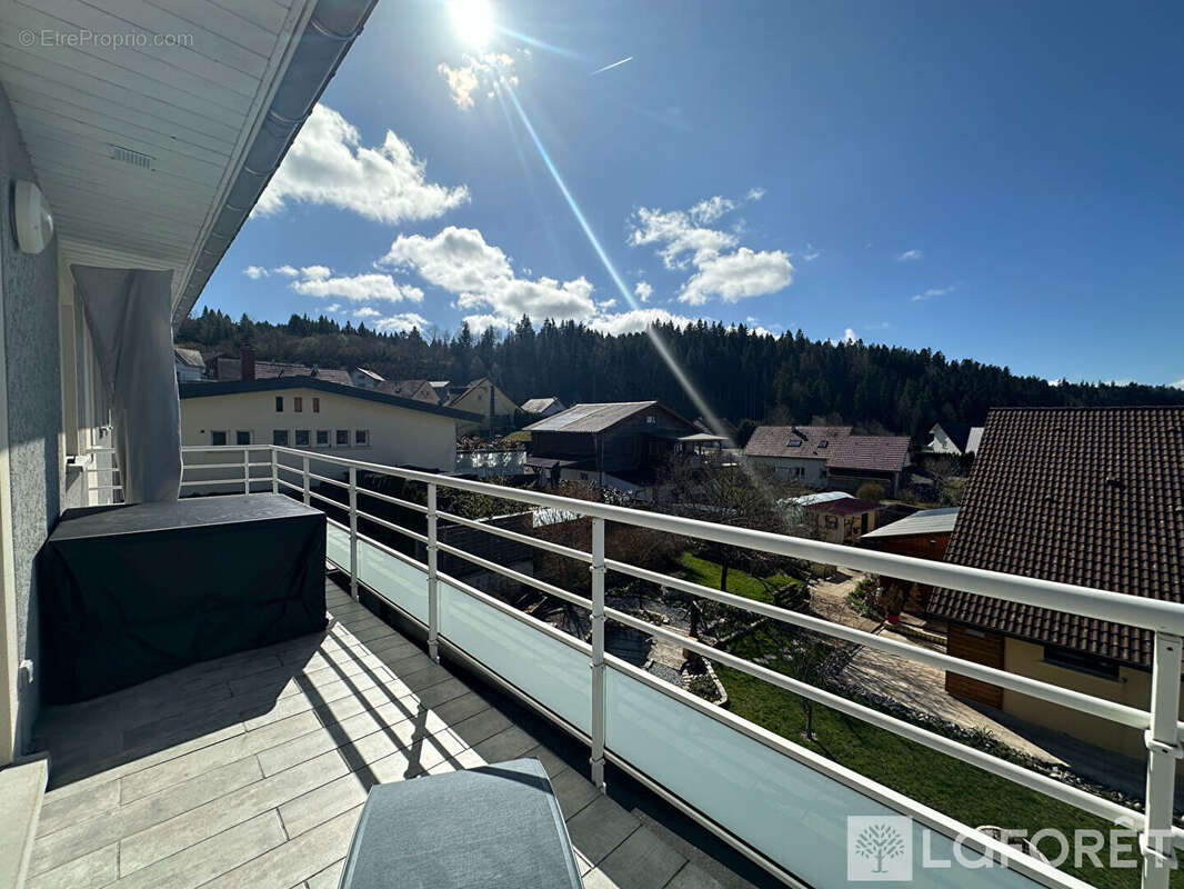 Appartement à GRANGES-NARBOZ