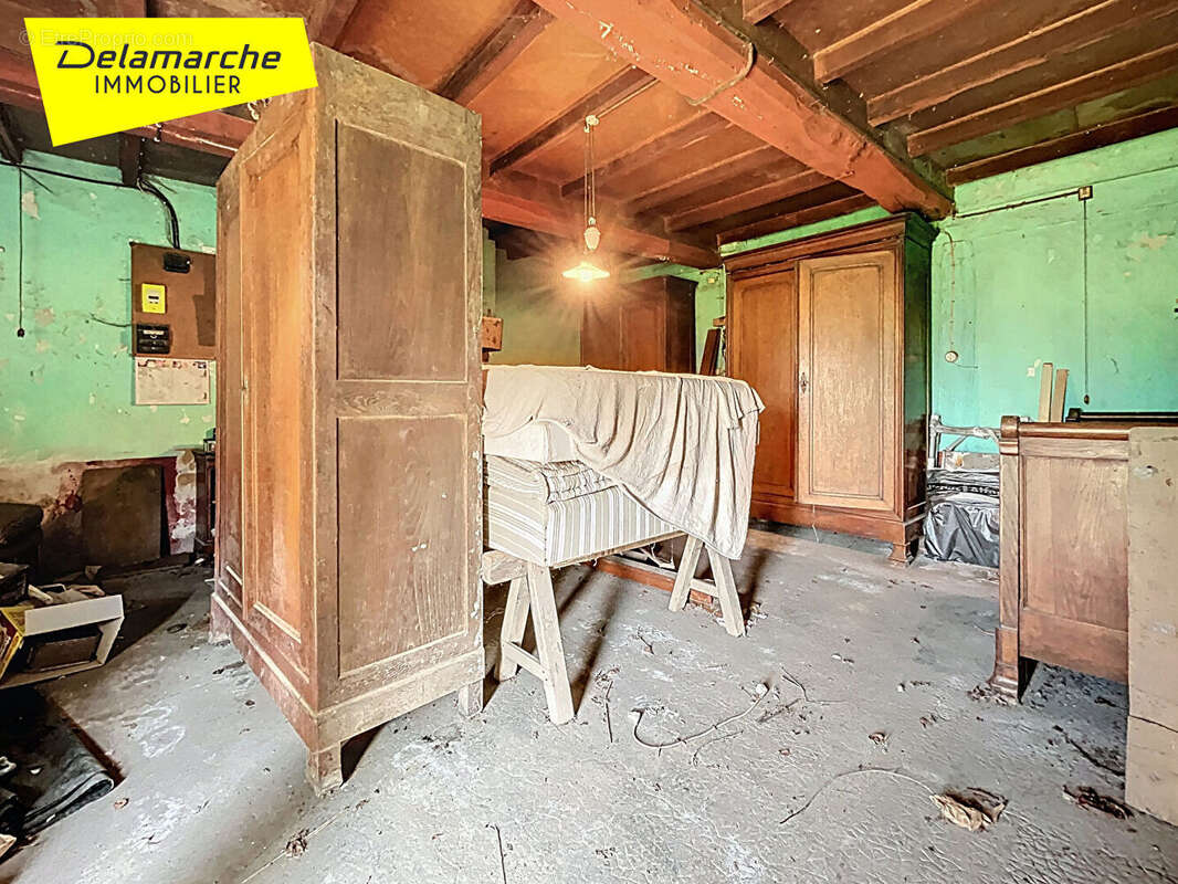 Maison Isigny Le Buat 1 pièce(s) 60 m2 - photo 2