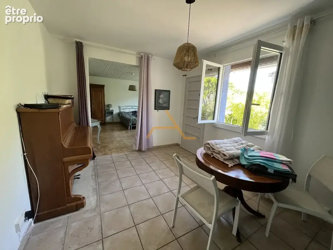 VILLA 150m² - photo 10