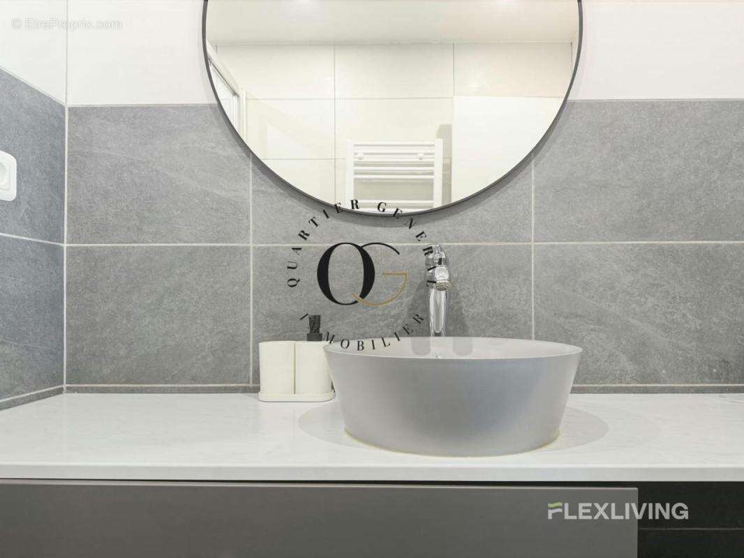 Appartement à PARIS-12E