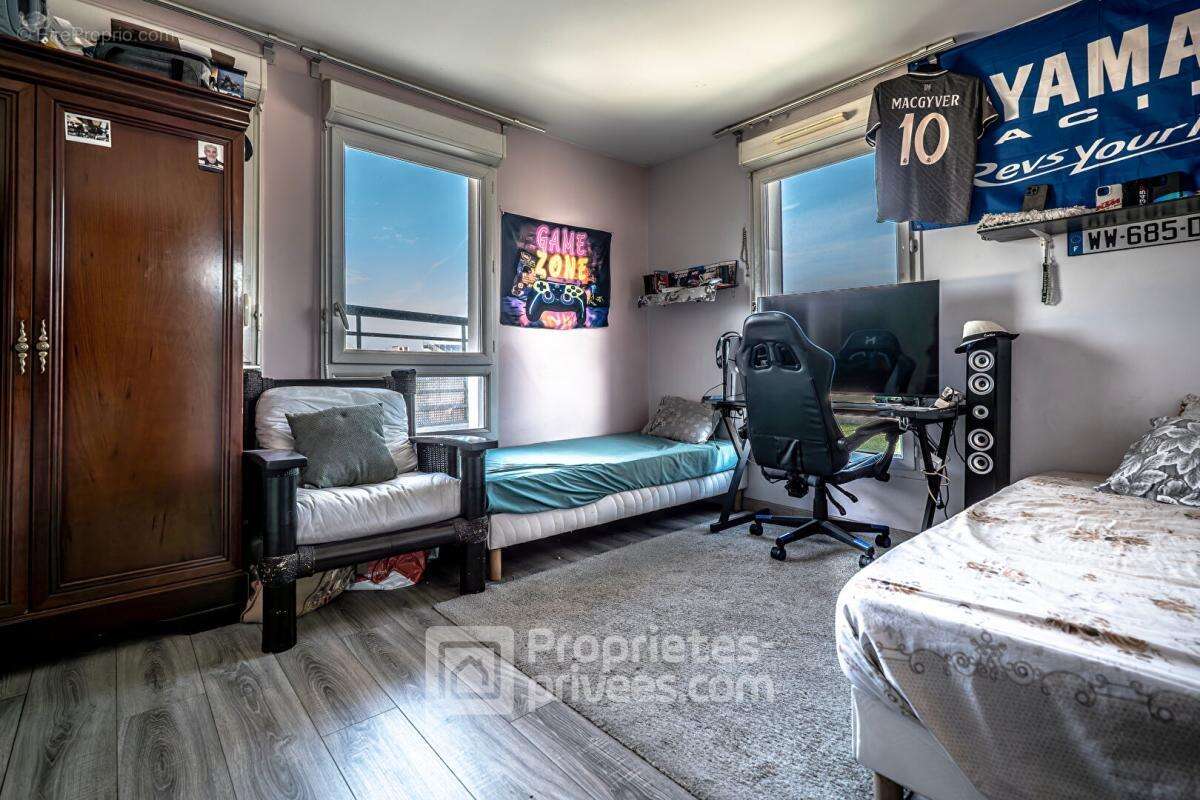 Appartement à LIMEIL-BREVANNES