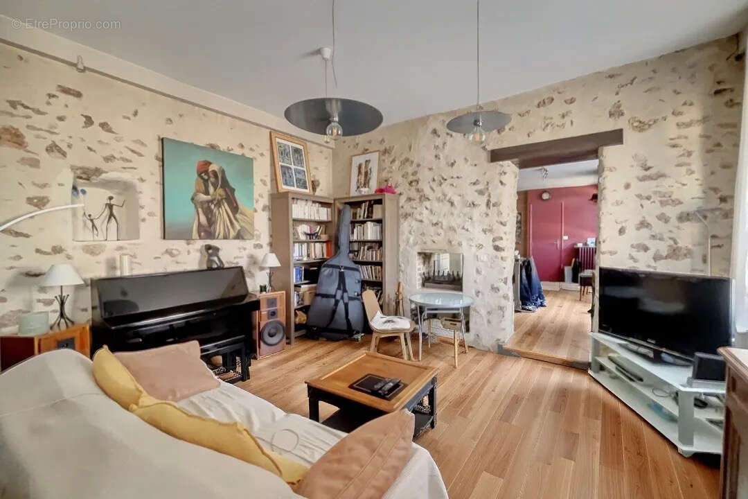 Maison à GIF-SUR-YVETTE