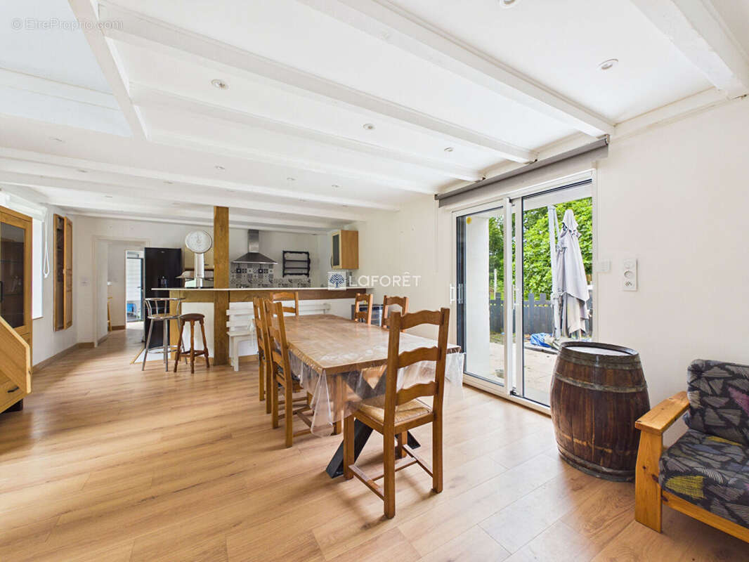 Maison Pont-l'Abbé, 6 pièce(s) 138 m2 - photo 8