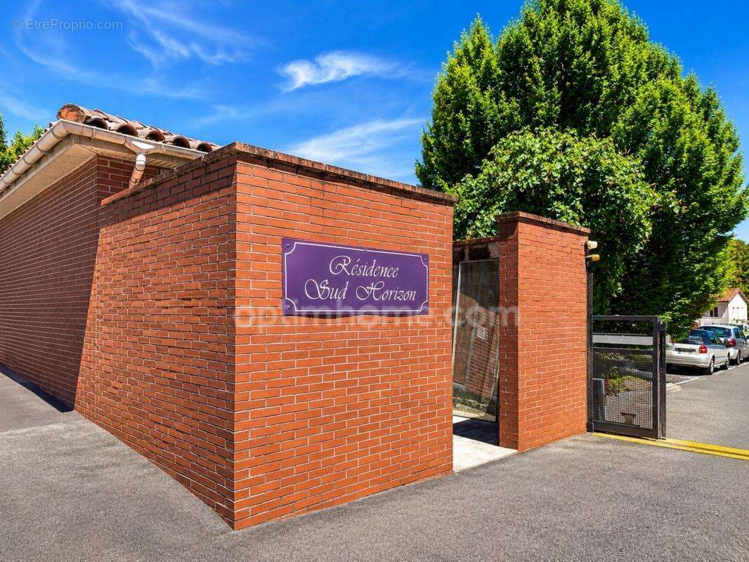 Toulouse côte pavée – limayrac exclusivité – rare t3 en rez-de-jardin avec 300 m² de jardin privatif, 2 parkings et cadre de vie - photo 3