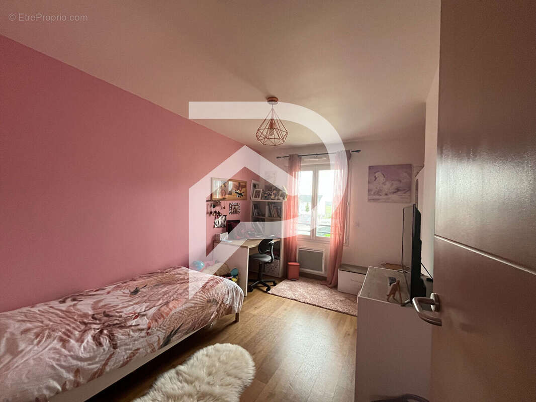 Maison à DAMMARTIN-EN-GOELE