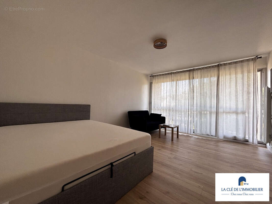 Appartement 33 m² à Quimper  - photo 2