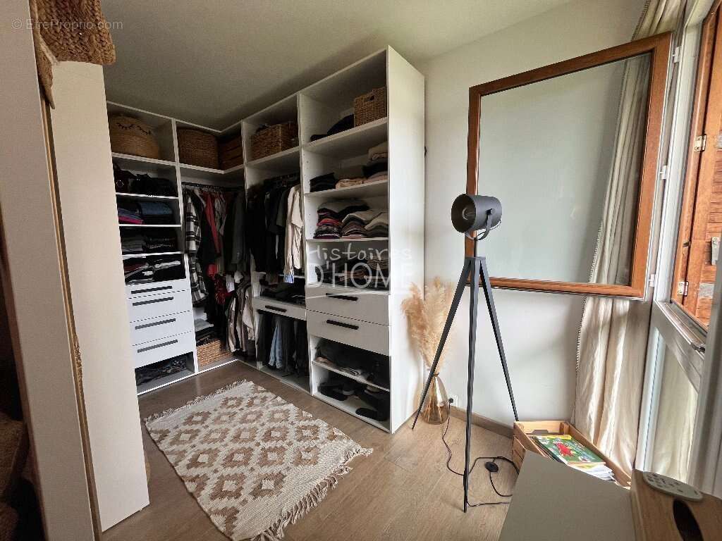 Appartement à BRIE-COMTE-ROBERT