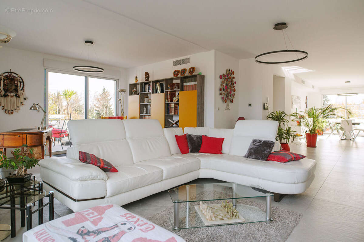 Appartement à SAINT-JEAN-DE-VEDAS