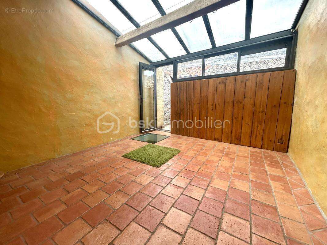 Maison à VIOLS-LE-FORT