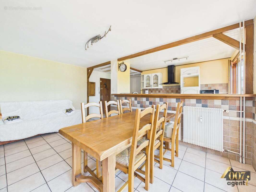 Appartement à ARBIN