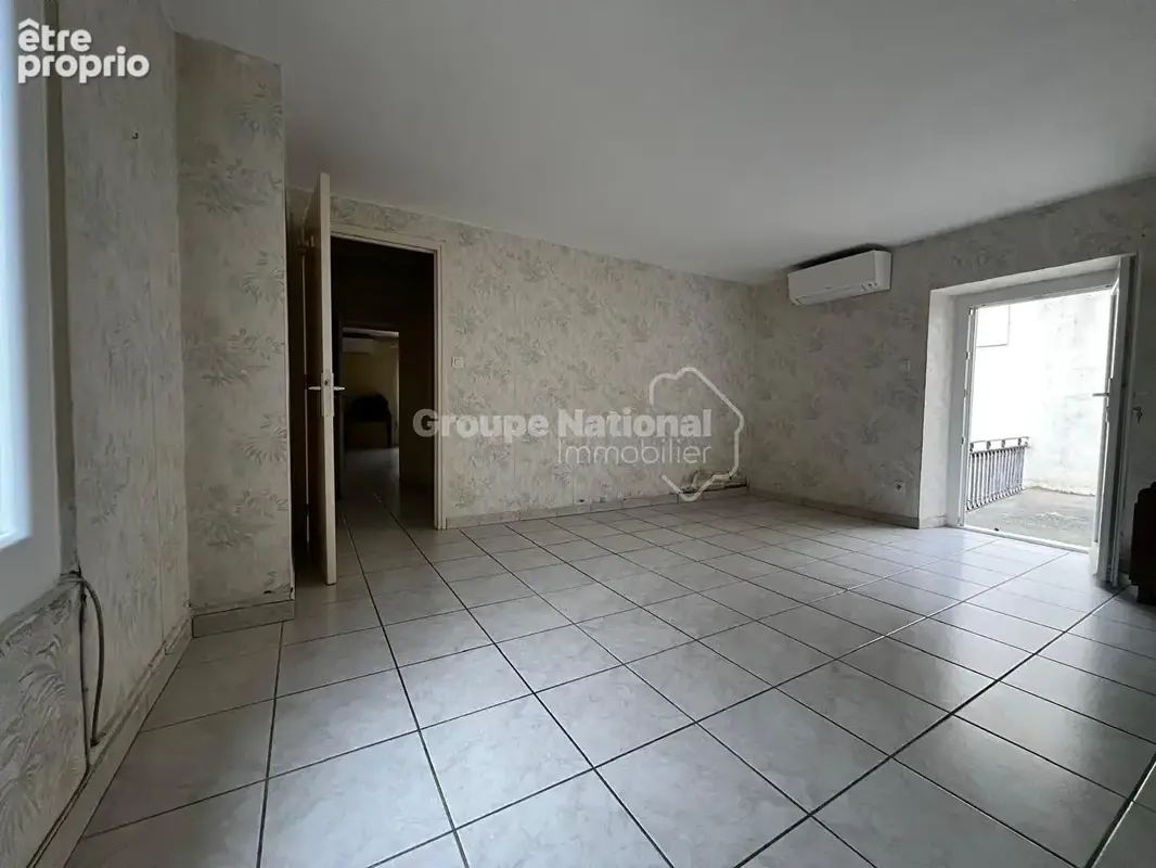 Maison 3 chambres, jardin et dépendance au coeur du village - photo 9