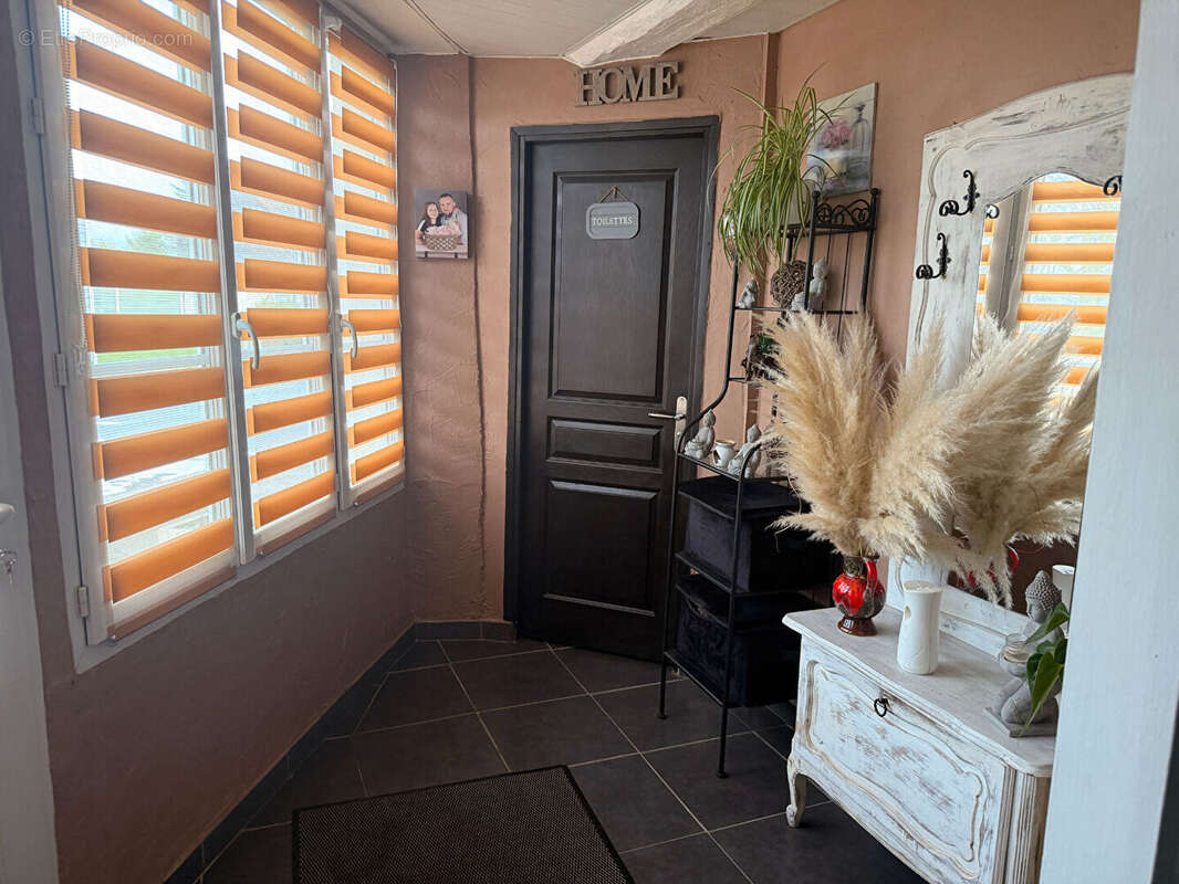 Maison 3 chambres, jardin et hangar - photo 3