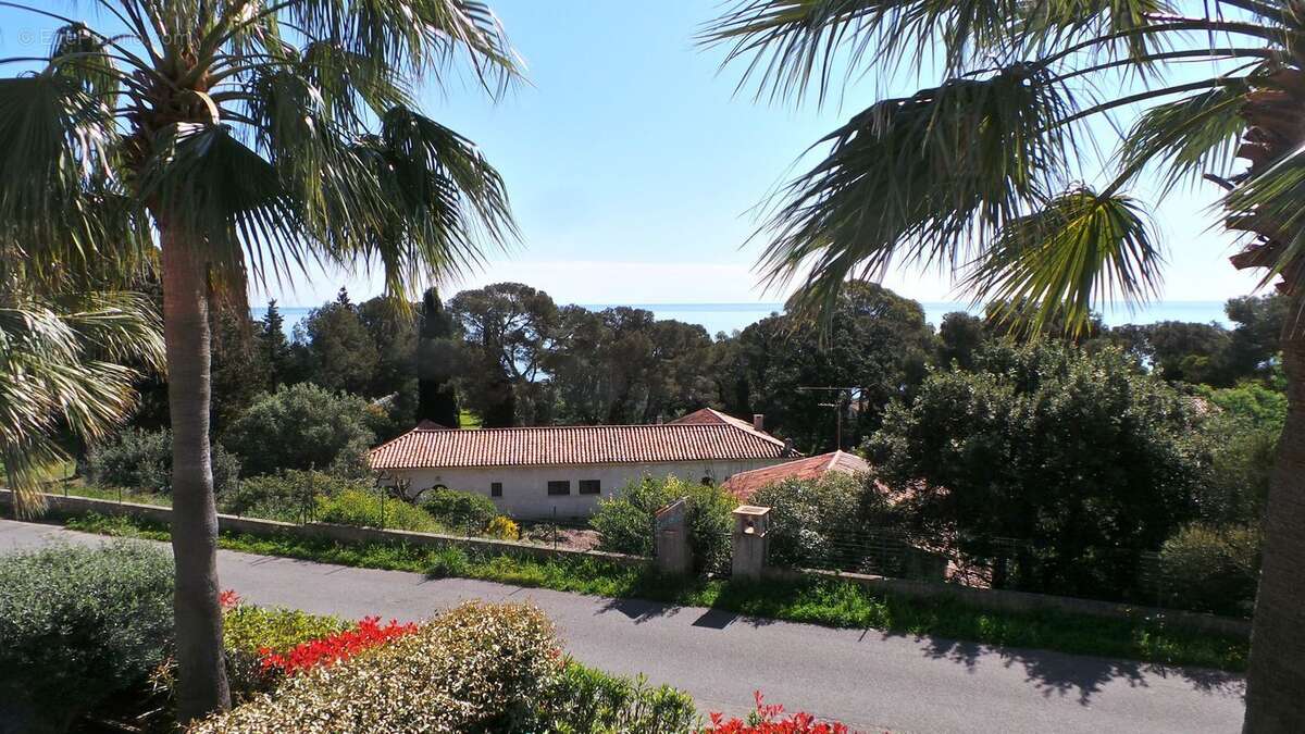 Appartement à LES ISSAMBRES